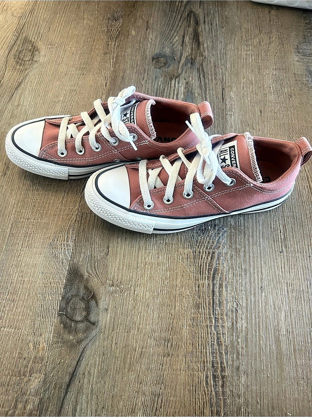 Converse Chuck Taylor All Star Pink & White Sneakers